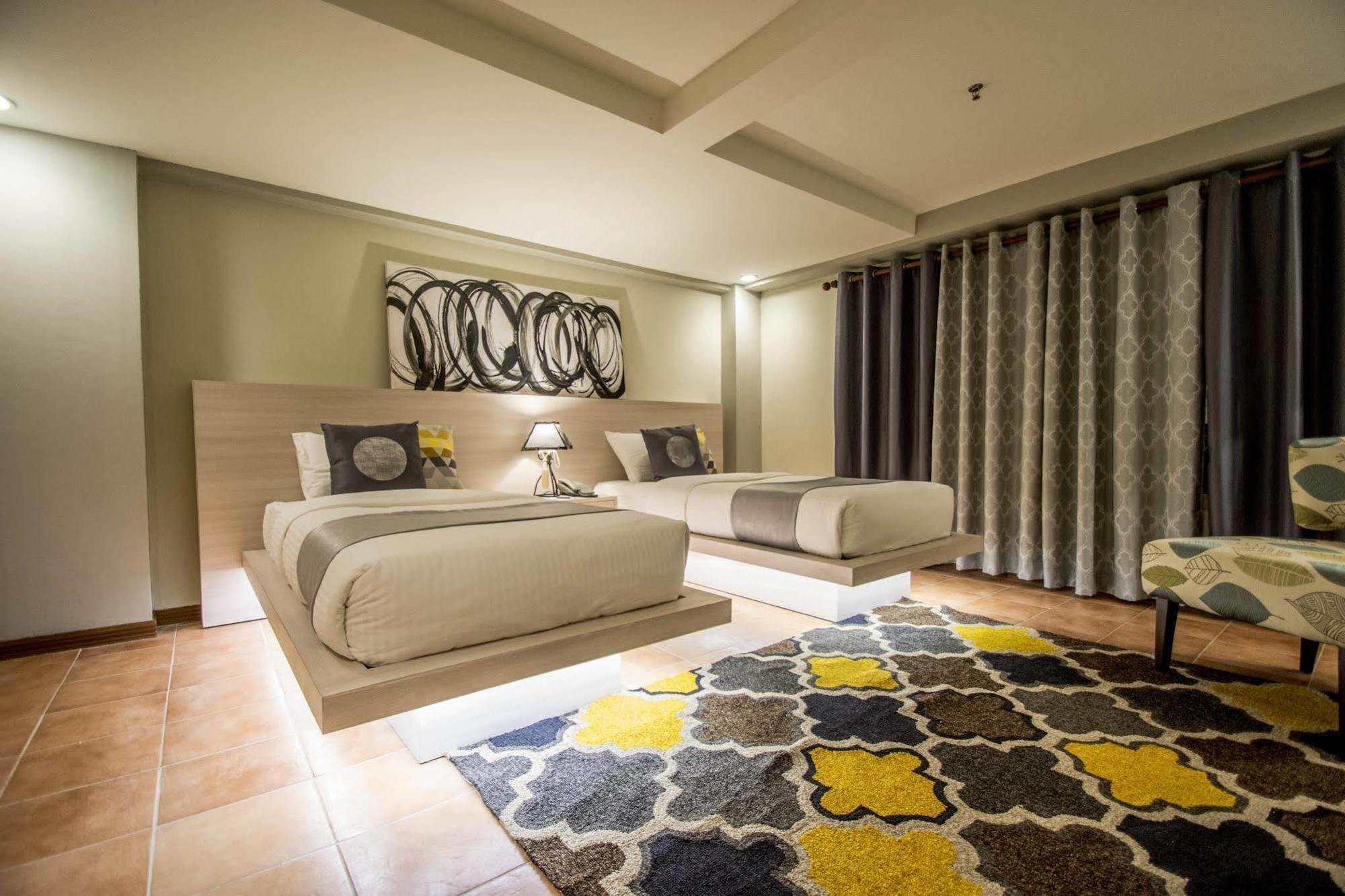 Almont City Hotel Butuan City Exterior foto